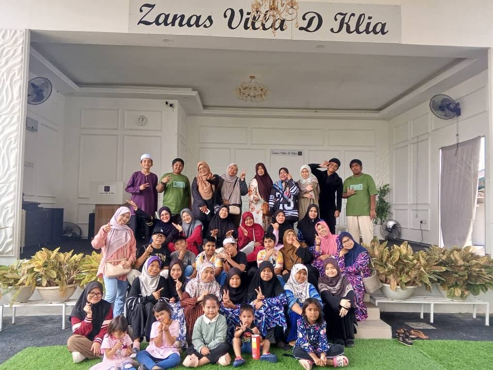 Hari Keluarga Nur Hikmah di Zanas Villa, September 2025
